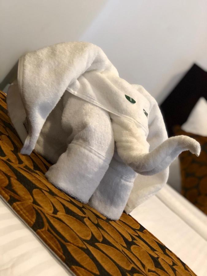 Bony'S Holiday Inn Negombo Dış mekan fotoğraf